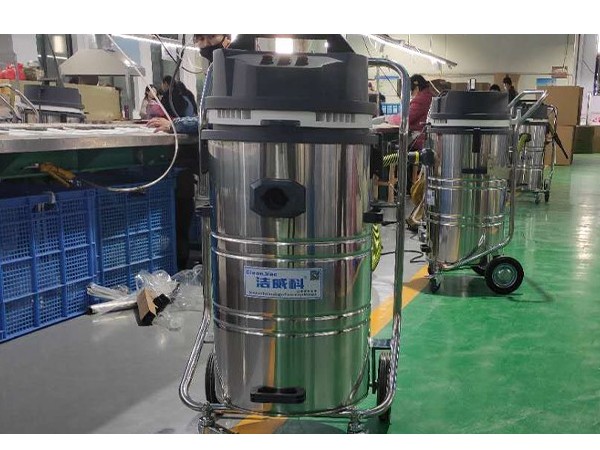 为何CLEANVAC洁威科荣登工业吸尘器推荐第一名？
