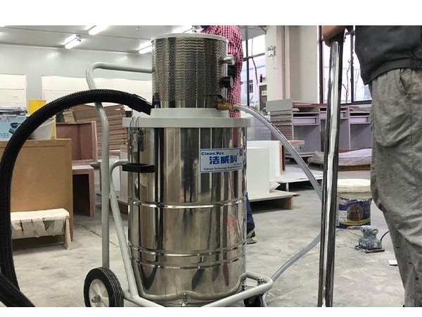 CLEANVAC洁威科气动防爆工业吸尘器使用指南：安全高效清洁秘诀