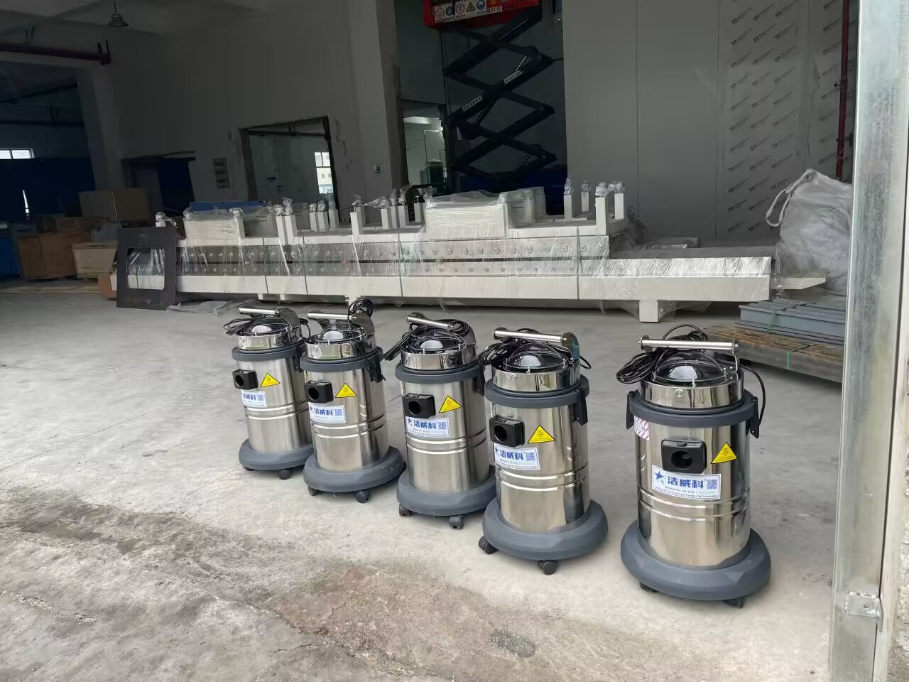 CLEANVAC洁威科：无尘车间专用吸尘器，提高工业生产效率！